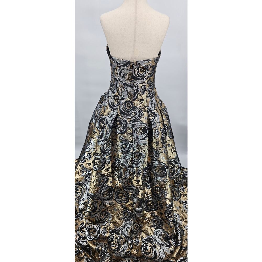 Mac Duggal Women's Size 6 Black & Metallic Strapless Floral Formal Gown 30451D - Picture 2 of 11